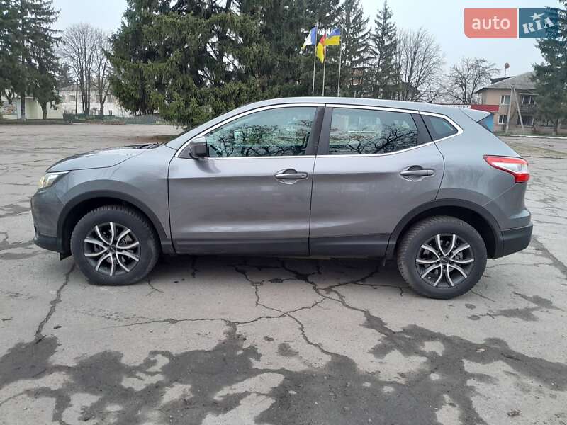 Внедорожник / Кроссовер Nissan Qashqai 2014 в Новоархангельске