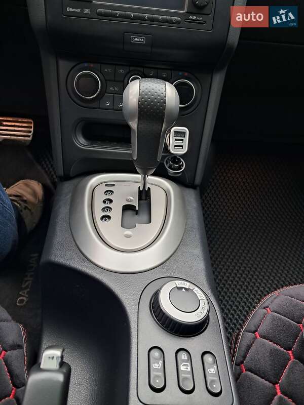 Внедорожник / Кроссовер Nissan Qashqai 2013 в Николаеве