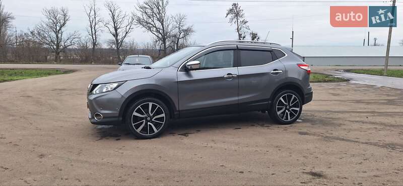 Позашляховик / Кросовер Nissan Qashqai 2016 в Новоархангельську