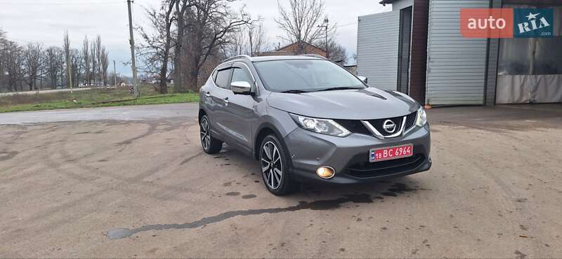 Позашляховик / Кросовер Nissan Qashqai 2016 в Новоархангельську