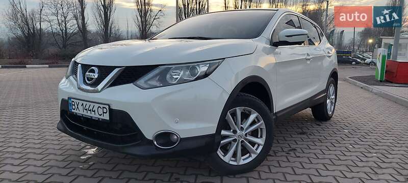 Позашляховик / Кросовер Nissan Qashqai 2016 в Хмельницькому