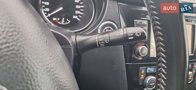 Позашляховик / Кросовер Nissan Qashqai 2016 в Новоархангельську