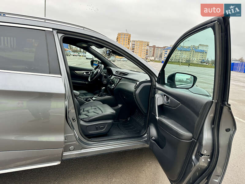 Внедорожник / Кроссовер Nissan Qashqai 2019 в Каменец-Подольском