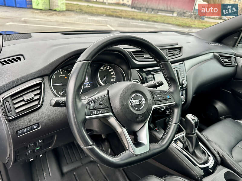 Внедорожник / Кроссовер Nissan Qashqai 2019 в Каменец-Подольском