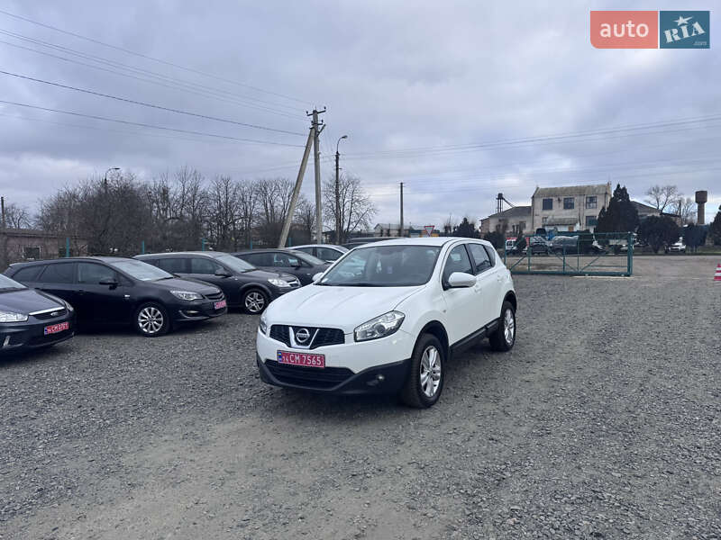 Внедорожник / Кроссовер Nissan Qashqai 2013 в Звенигородке