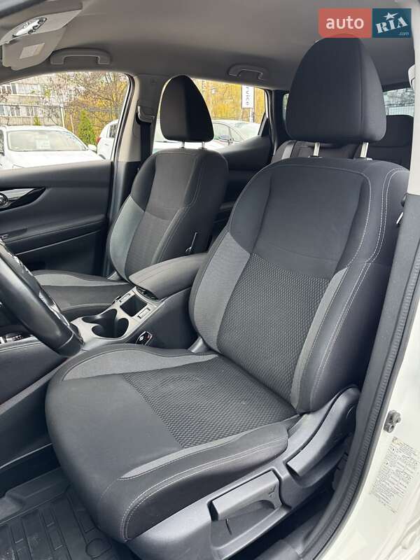 Внедорожник / Кроссовер Nissan Qashqai 2018 в Сумах