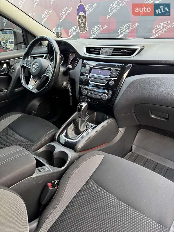 Внедорожник / Кроссовер Nissan Qashqai 2018 в Сумах