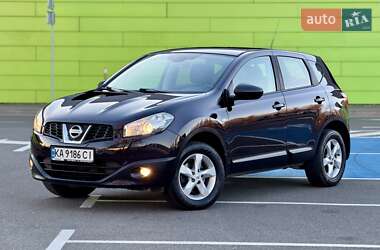 Внедорожник / Кроссовер Nissan Qashqai 2013 в Киеве