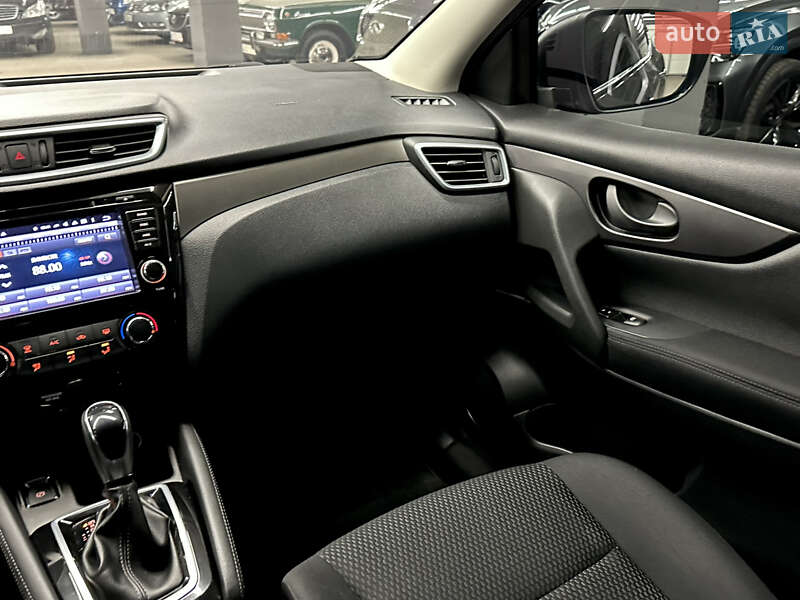 Внедорожник / Кроссовер Nissan Qashqai 2018 в Харькове