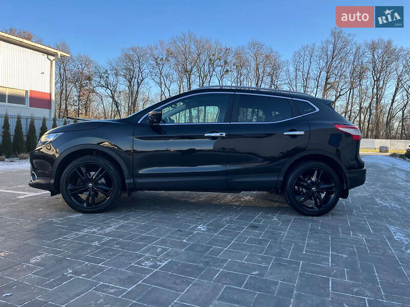 Внедорожник / Кроссовер Nissan Qashqai 2016 в Луцке