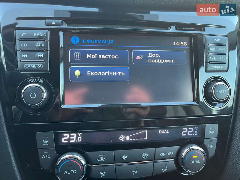 Внедорожник / Кроссовер Nissan Qashqai 2016 в Луцке