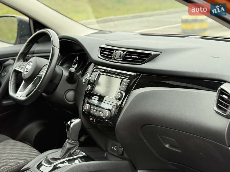 Внедорожник / Кроссовер Nissan Qashqai 2018 в Львове