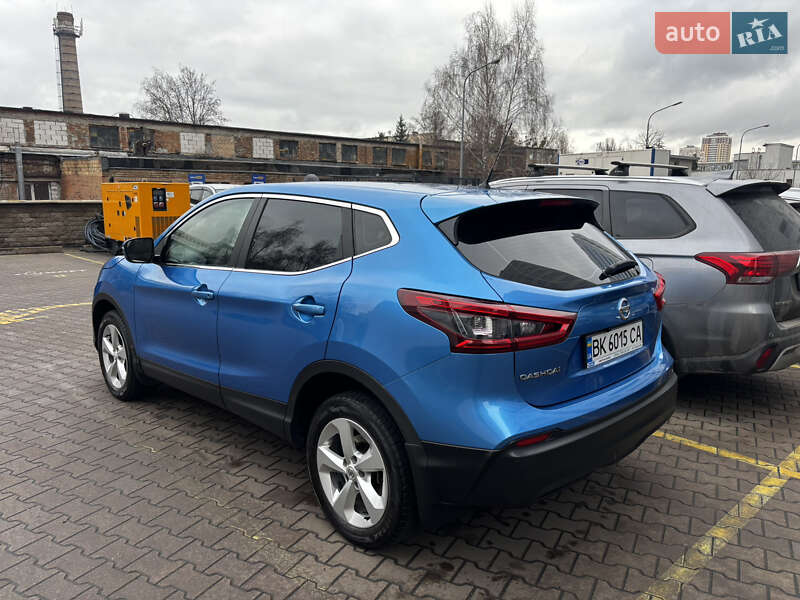 Внедорожник / Кроссовер Nissan Qashqai 2018 в Киеве