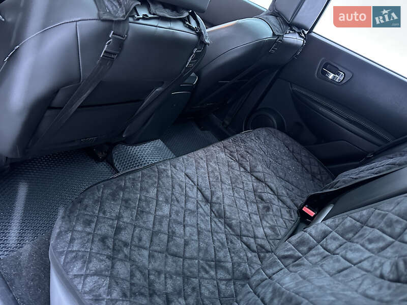 Внедорожник / Кроссовер Nissan Qashqai 2013 в Глухове