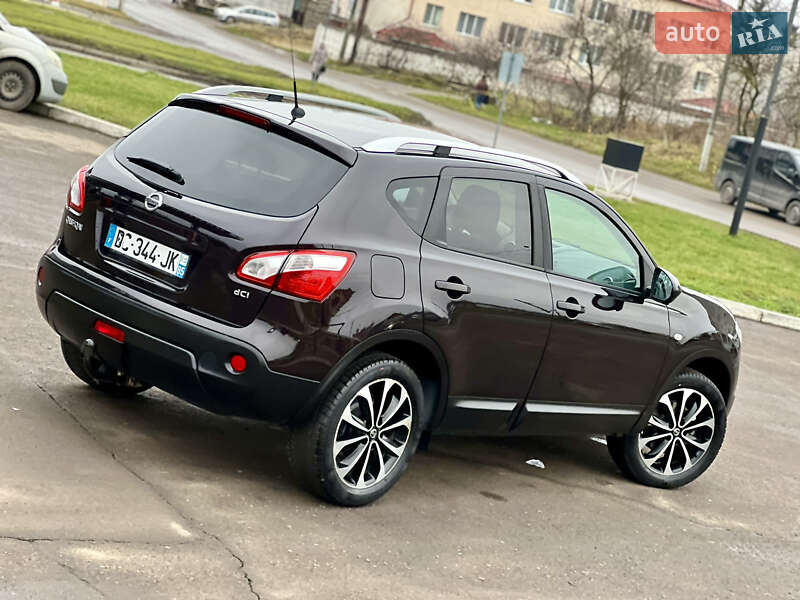 Позашляховик / Кросовер Nissan Qashqai 2013 в Дубні