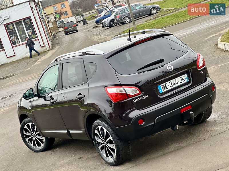 Позашляховик / Кросовер Nissan Qashqai 2013 в Дубні