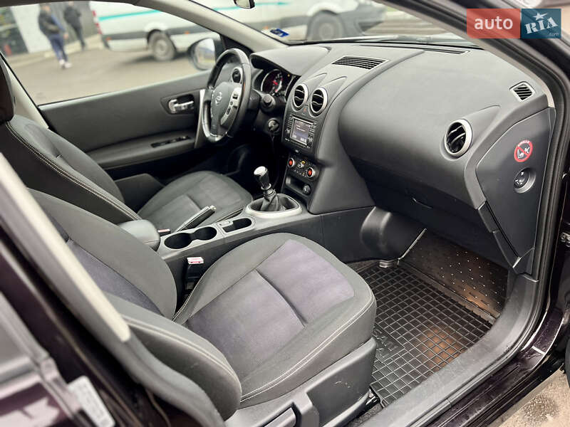 Позашляховик / Кросовер Nissan Qashqai 2013 в Дубні