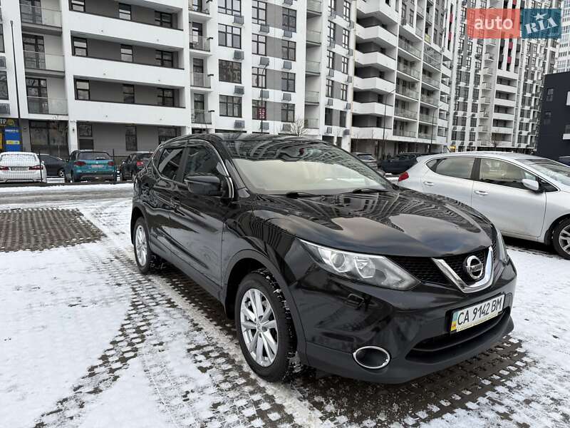 Nissan Qashqai 2015