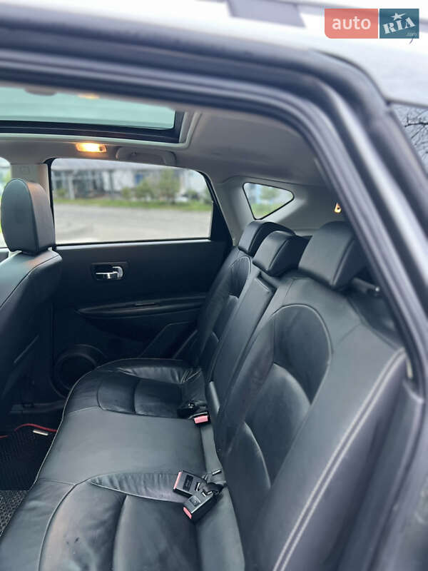 Внедорожник / Кроссовер Nissan Qashqai 2010 в Луцке