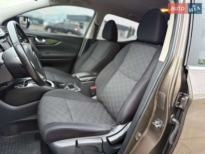 Позашляховик / Кросовер Nissan Qashqai 2017 в Хусті фото 14 Позашляховик / Кросовер Nissan Qashqai 2017 в Хусті