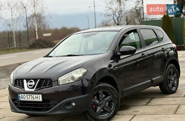 Внедорожник / Кроссовер Nissan Qashqai 2010 в Хусте