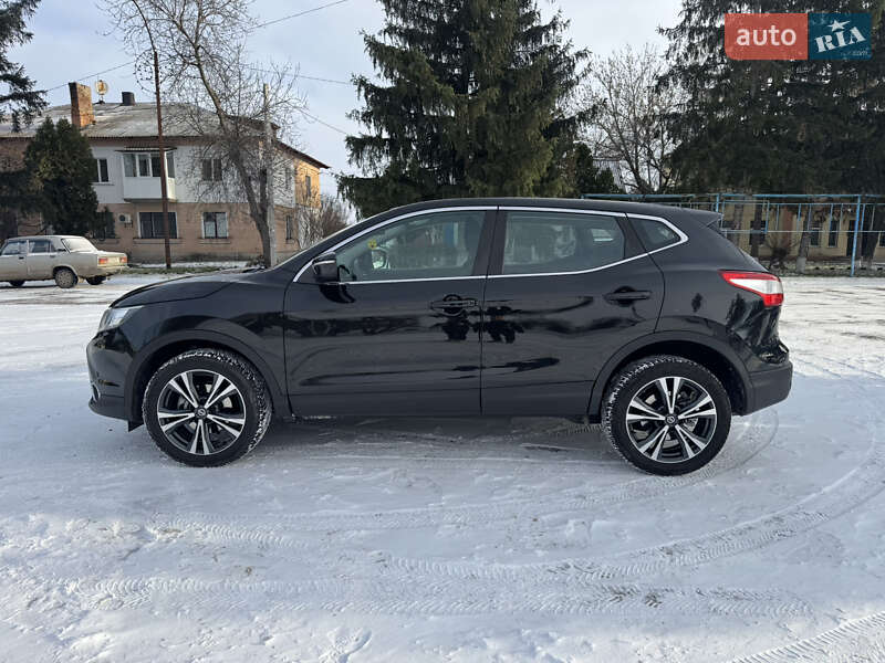 Внедорожник / Кроссовер Nissan Qashqai 2014 в Новоархангельске