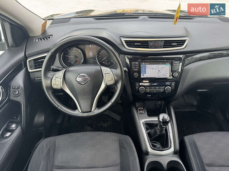 Внедорожник / Кроссовер Nissan Qashqai 2014 в Новоархангельске