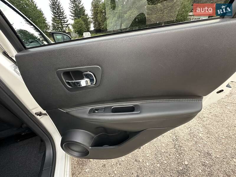 Внедорожник / Кроссовер Nissan Qashqai 2012 в Дрогобыче