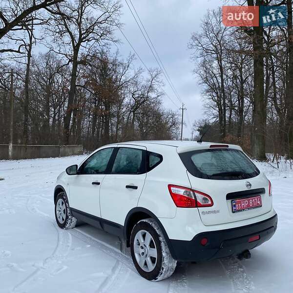 Внедорожник / Кроссовер Nissan Qashqai 2012 в Киверцах