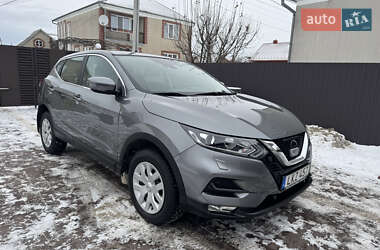 Позашляховик / Кросовер Nissan Qashqai 2017 в Радивиліві