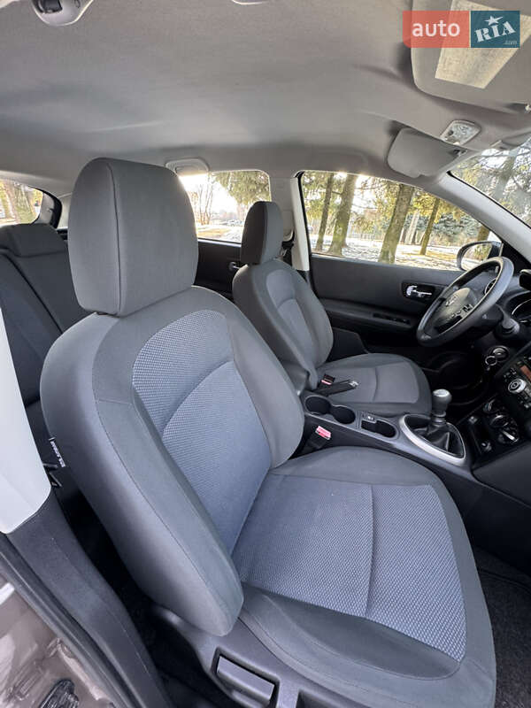 Внедорожник / Кроссовер Nissan Qashqai 2010 в Ровно фото 36 Внедорожник / Кроссовер Nissan Qashqai 2010 в Ровно