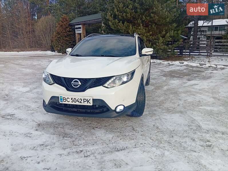 Внедорожник / Кроссовер Nissan Qashqai 2014 в Жовкве