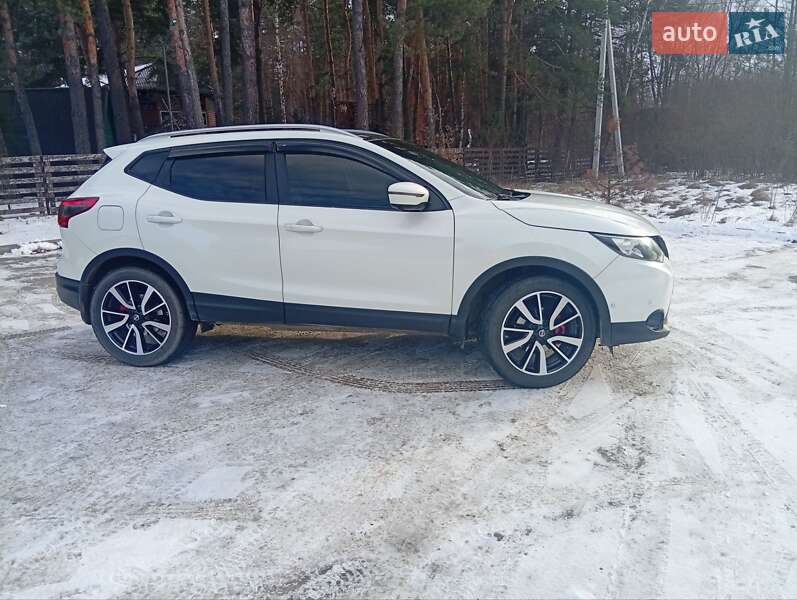 Внедорожник / Кроссовер Nissan Qashqai 2014 в Жовкве