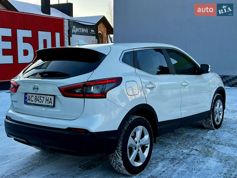 Позашляховик / Кросовер Nissan Qashqai 2017 в Тернополі