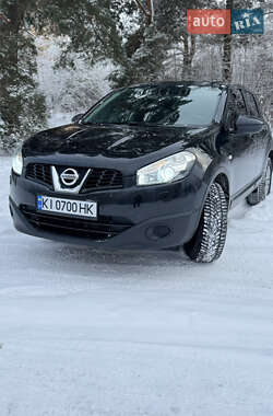 Позашляховик / Кросовер Nissan Qashqai 2013 в Києві