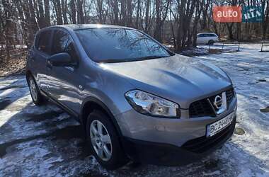 Позашляховик / Кросовер Nissan Qashqai 2011 в Львові