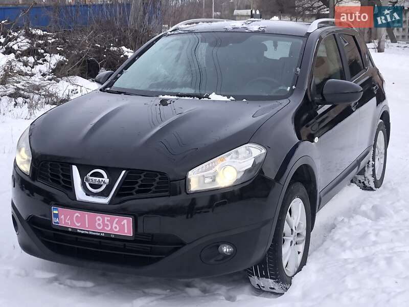 Позашляховик / Кросовер Nissan Qashqai 2010 в Черкасах