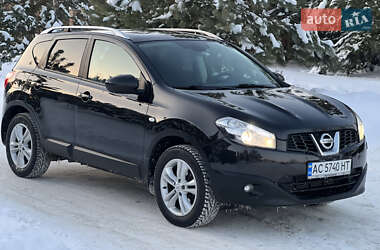 Позашляховик / Кросовер Nissan Qashqai 2011 в Луцьку