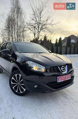 Позашляховик / Кросовер Nissan Qashqai 2013 в Рівному