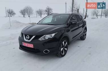 Внедорожник / Кроссовер Nissan Qashqai 2015 в Дубно
