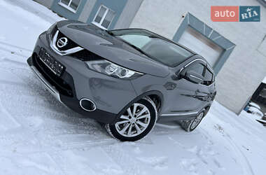 Внедорожник / Кроссовер Nissan Qashqai 2014 в Луцке