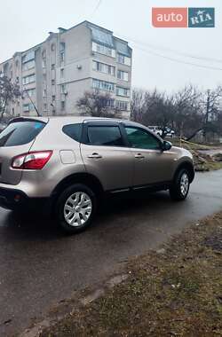 Позашляховик / Кросовер Nissan Qashqai 2012 в Кременчуці