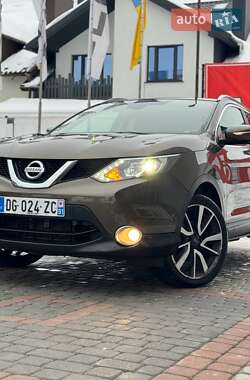 Внедорожник / Кроссовер Nissan Qashqai 2015 в Тернополе