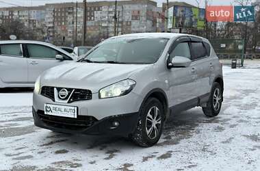 Внедорожник / Кроссовер Nissan Qashqai 2010 в Кропивницком