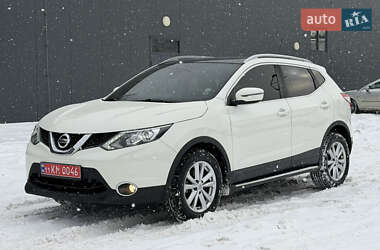 Позашляховик / Кросовер Nissan Qashqai 2015 в Києві