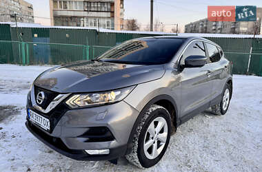 Позашляховик / Кросовер Nissan Qashqai 2017 в Харкові