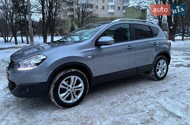 Внедорожник / Кроссовер Nissan Qashqai 2011 в Луцке