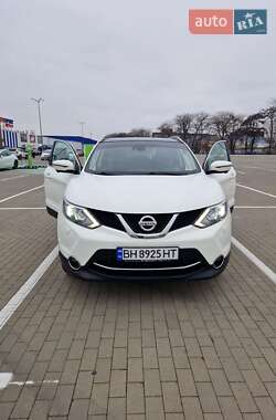 Позашляховик / Кросовер Nissan Qashqai 2017 в Подільську