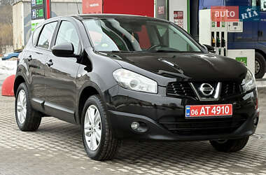 Внедорожник / Кроссовер Nissan Qashqai 2011 в Житомире