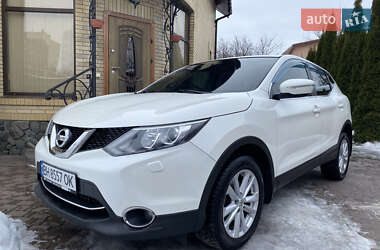 Внедорожник / Кроссовер Nissan Qashqai 2014 в Чернигове